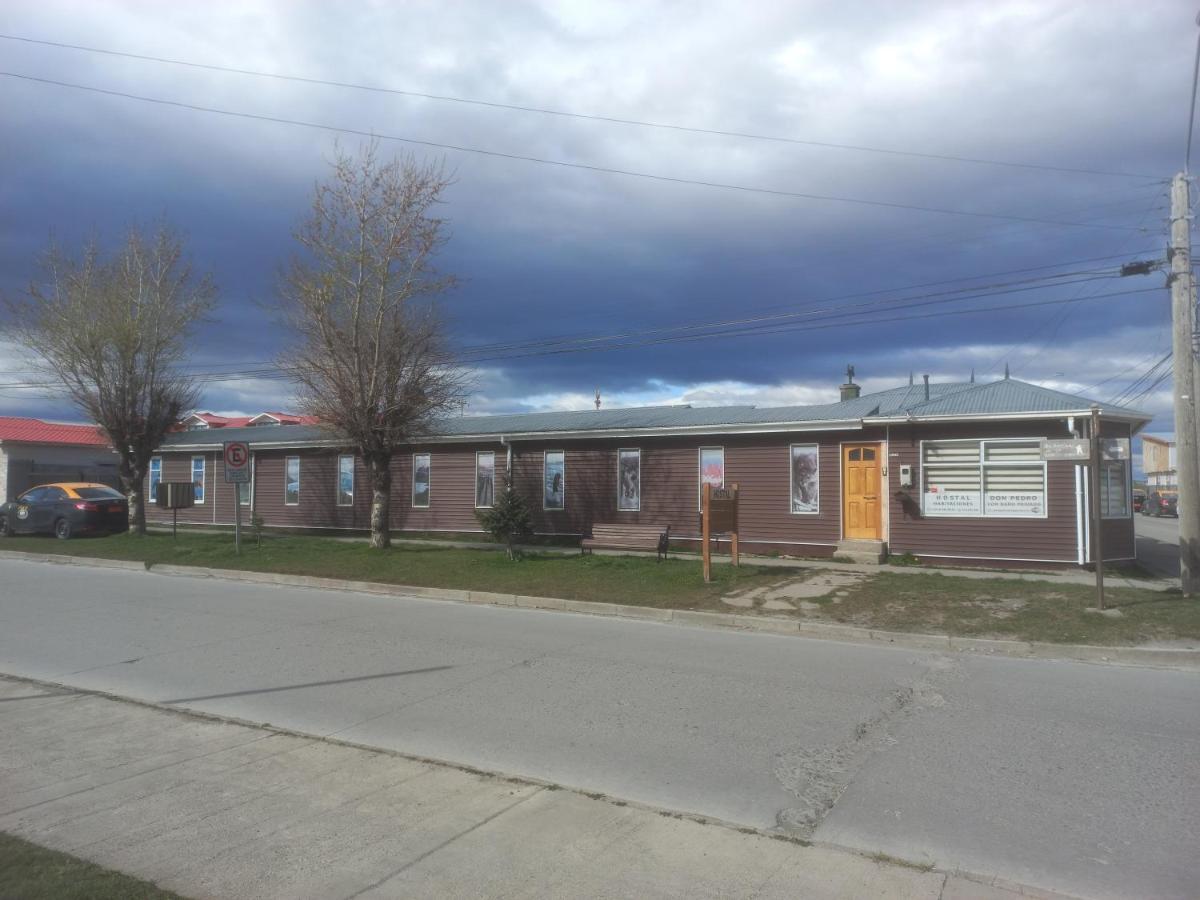 Hostal Don Pedro Puerto Natales Exterior foto