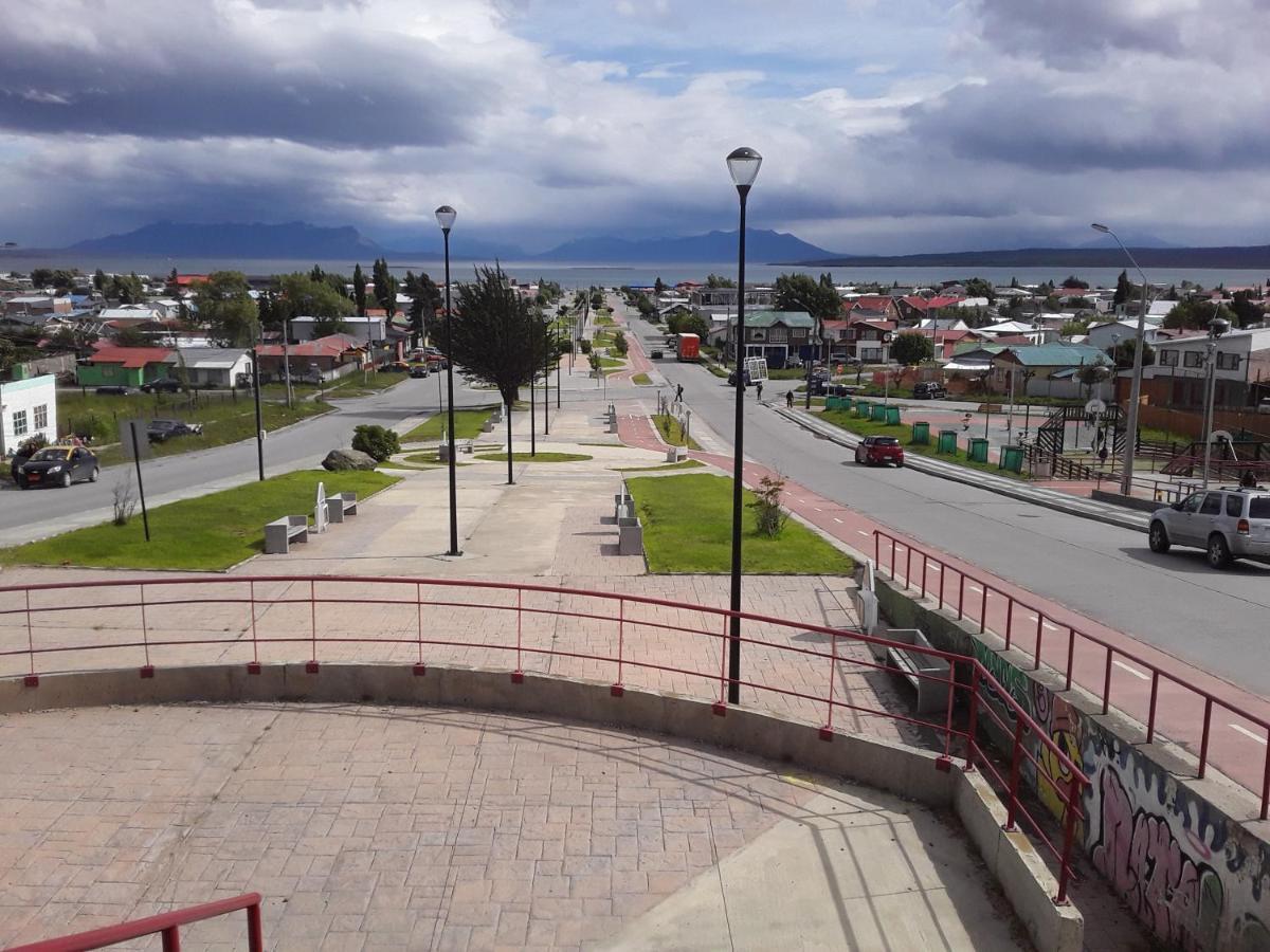 Hostal Don Pedro Puerto Natales Exterior foto